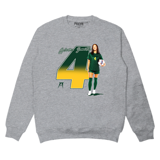 Abria Smith Simple Crewneck